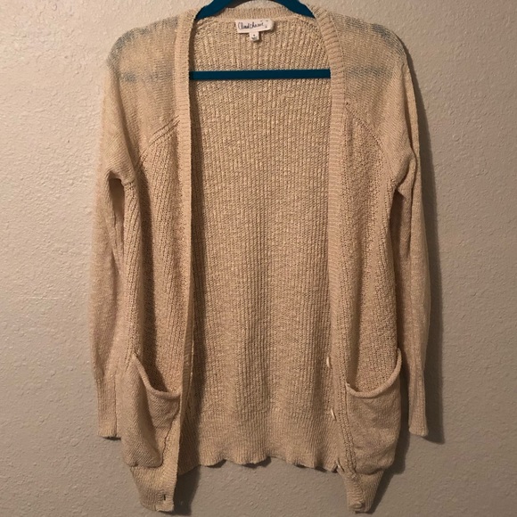 S Cardigan - Picture 1 of 3